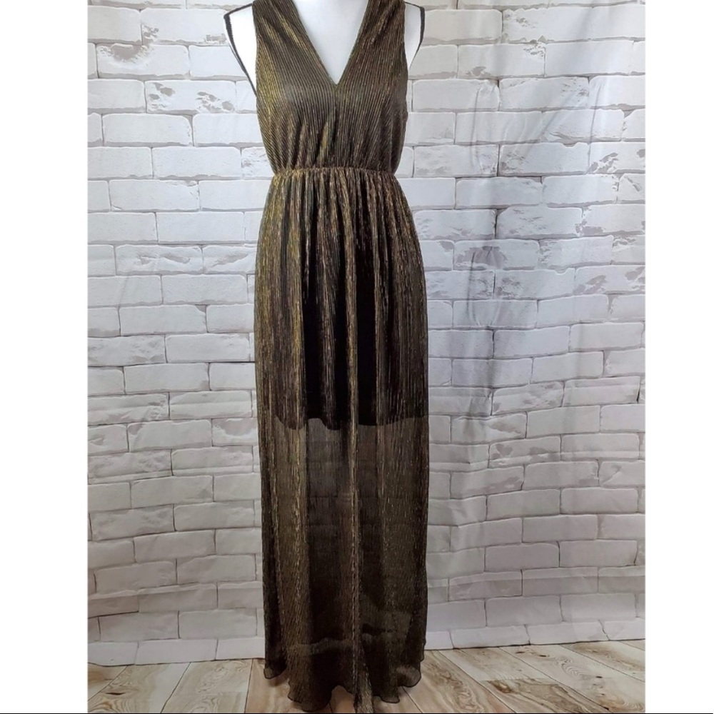 Honey Punch Metallic Black And Gold Maxi Dress